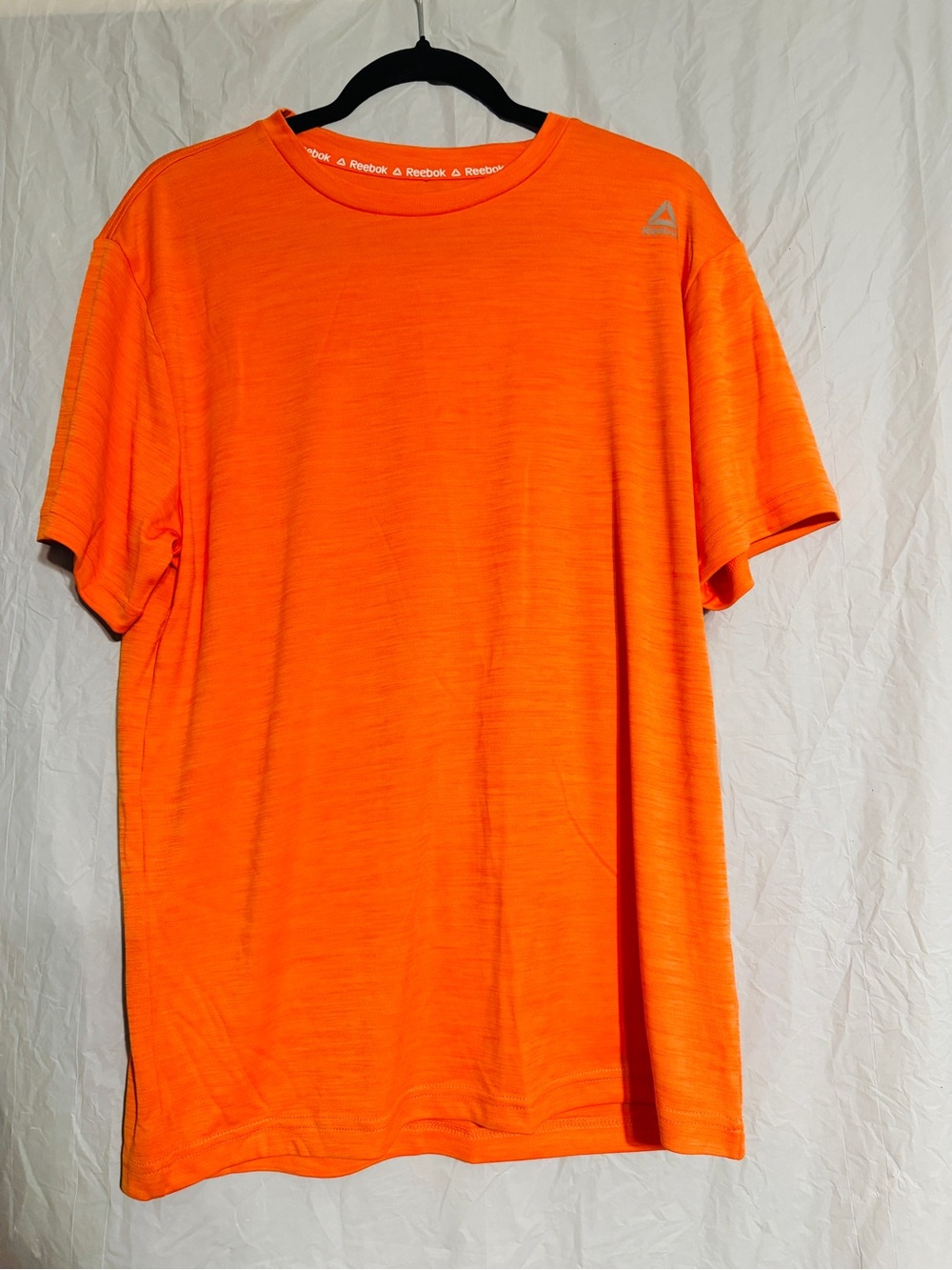 Reebok Men’s Medium Orange Athletic Performance T-Shirt Short Sleeve Workout